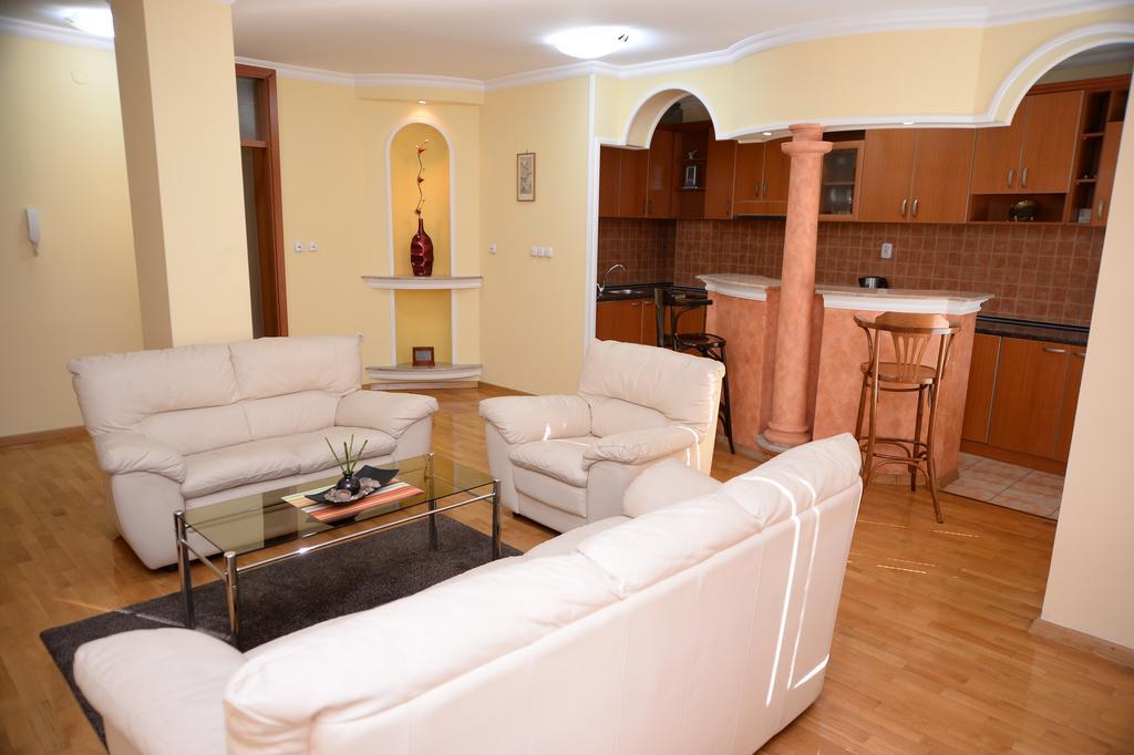 Exclusive Central Apartments Skopje Eksteriør billede