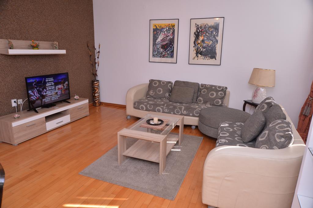 Exclusive Central Apartments Skopje Eksteriør billede