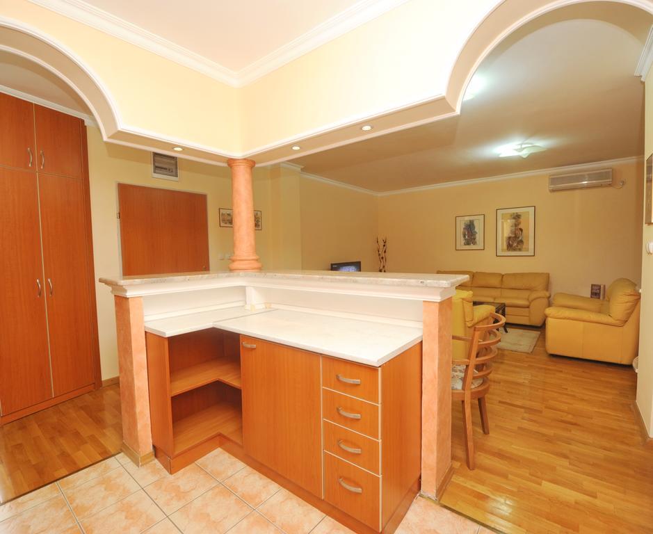 Exclusive Central Apartments Skopje Eksteriør billede