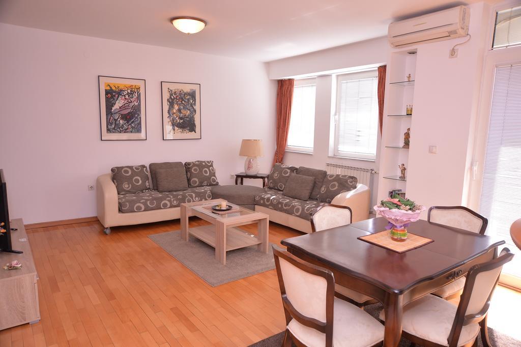 Exclusive Central Apartments Skopje Eksteriør billede