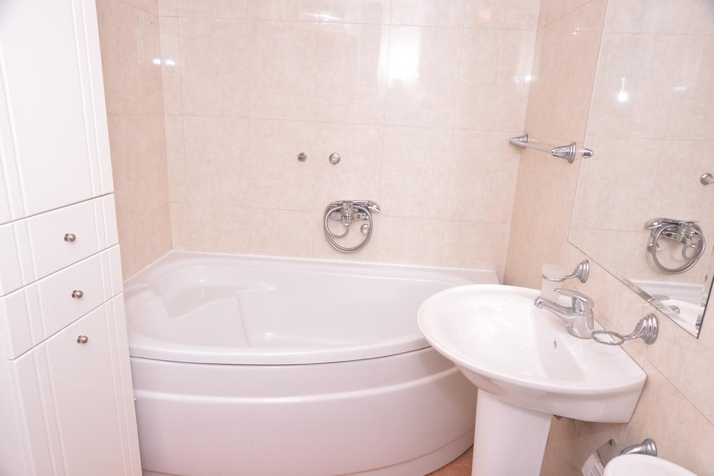 Exclusive Central Apartments Skopje Eksteriør billede